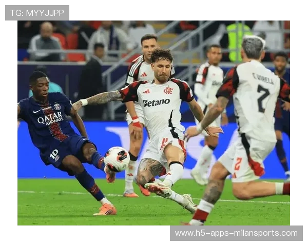 巴黎圣日耳曼防守回追：边后卫回撤速度被数据监测