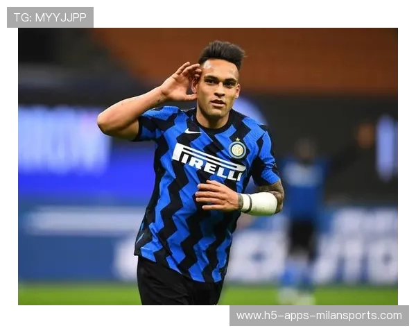 AC米兰4比1力克都灵，莱奥两射一传主宰场